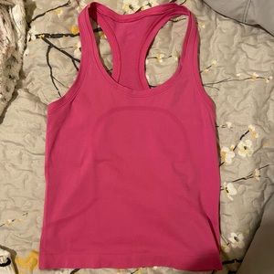 Lululemon swiftly tank sonic pink sz 4 race length